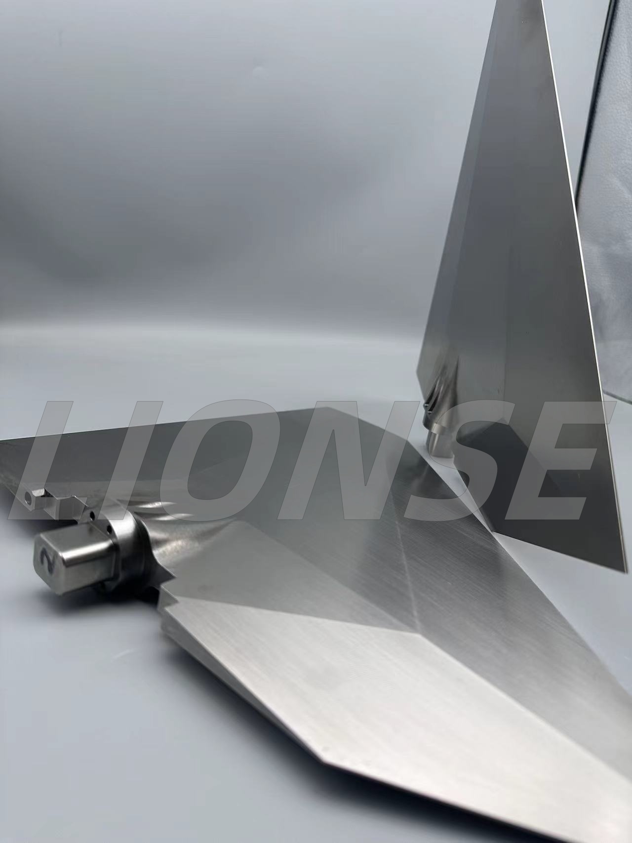 The role of 5-axis CNC in aerospace manufacturing