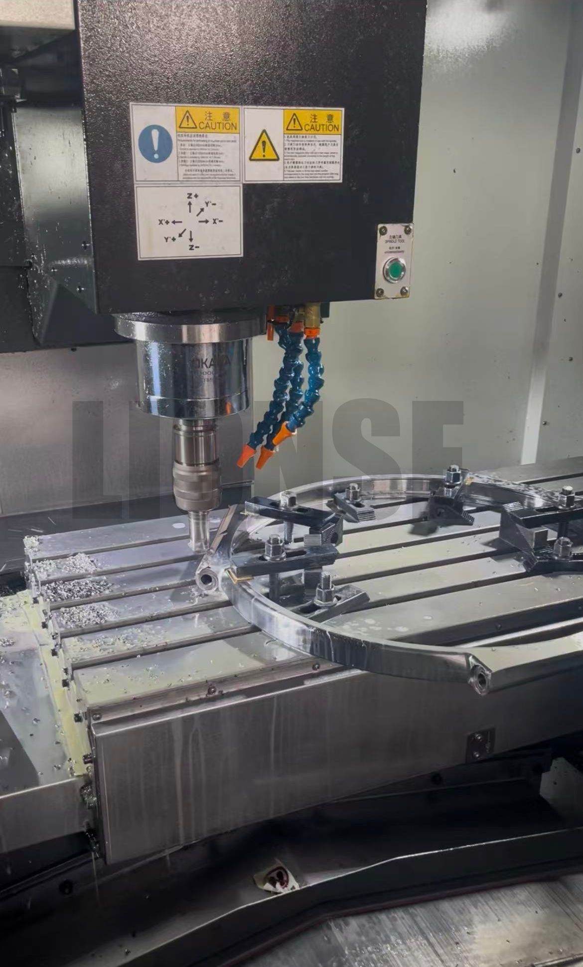 Loose old lock rings? Can multi-groove sync positioning + custom lugs solve it?