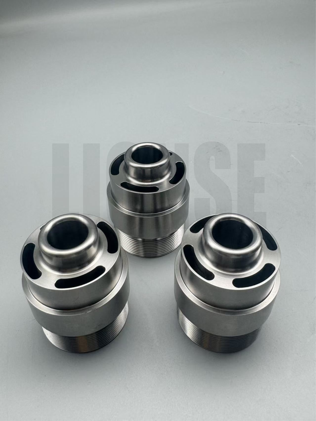 Grade 5 Titanium CNC Milling Threaded Hollow Top Adapter