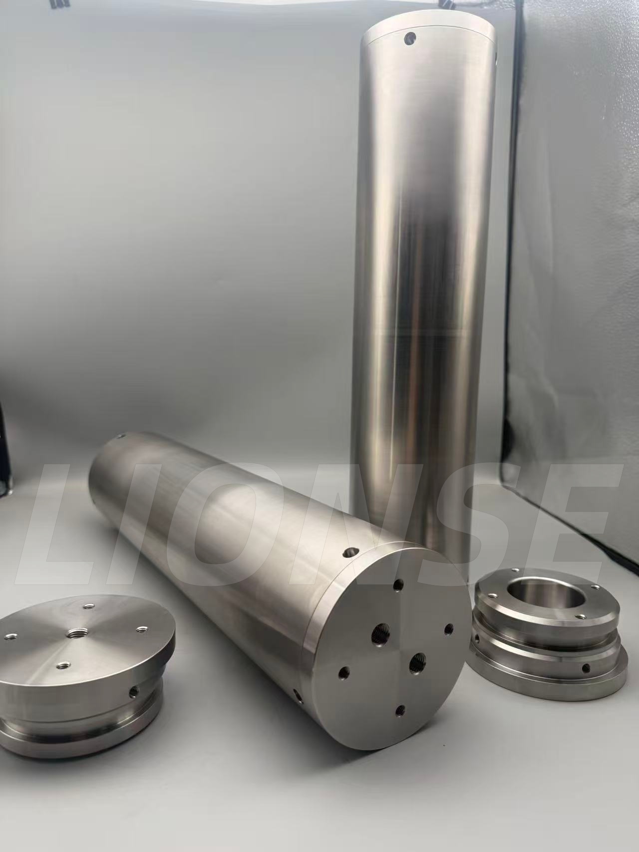 SS316L Sealed Carbin Parts For Deep-sea Exploration Sonar Cylinder Body